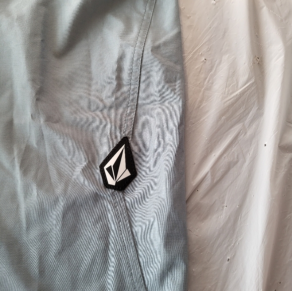 Volcom Blue Athletic Shorts with Drawstring Waist, Size 28 - Picture 6 of 6